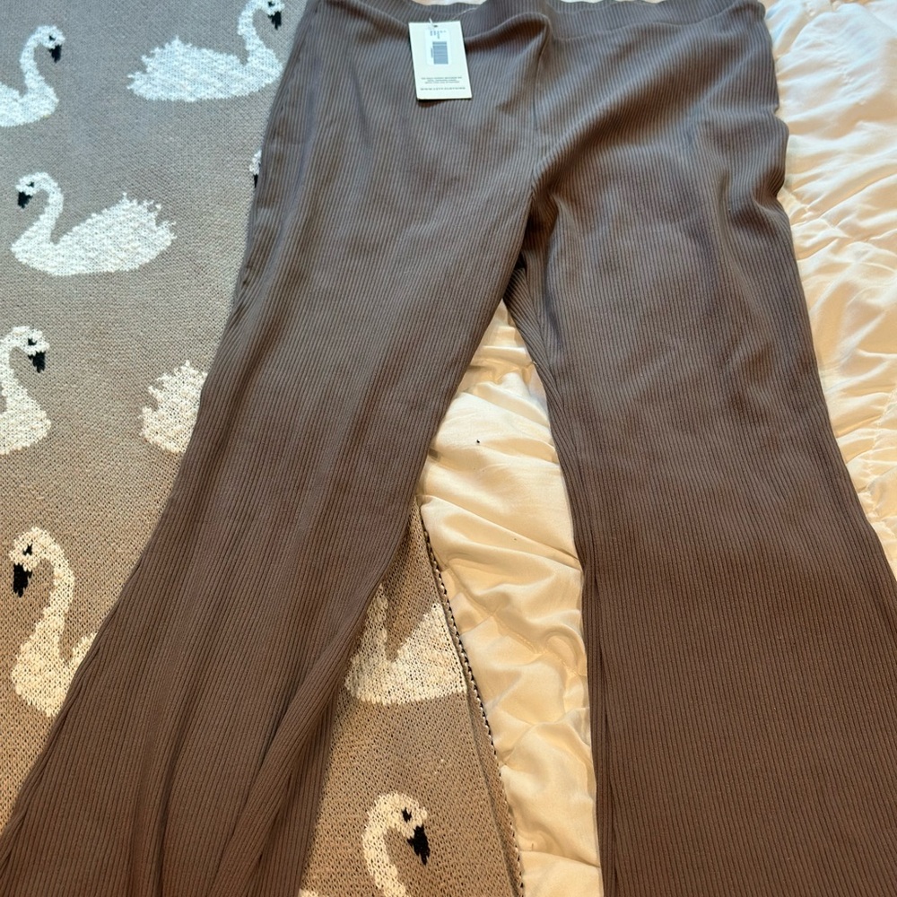 Brown Ribbed Women's Leggings